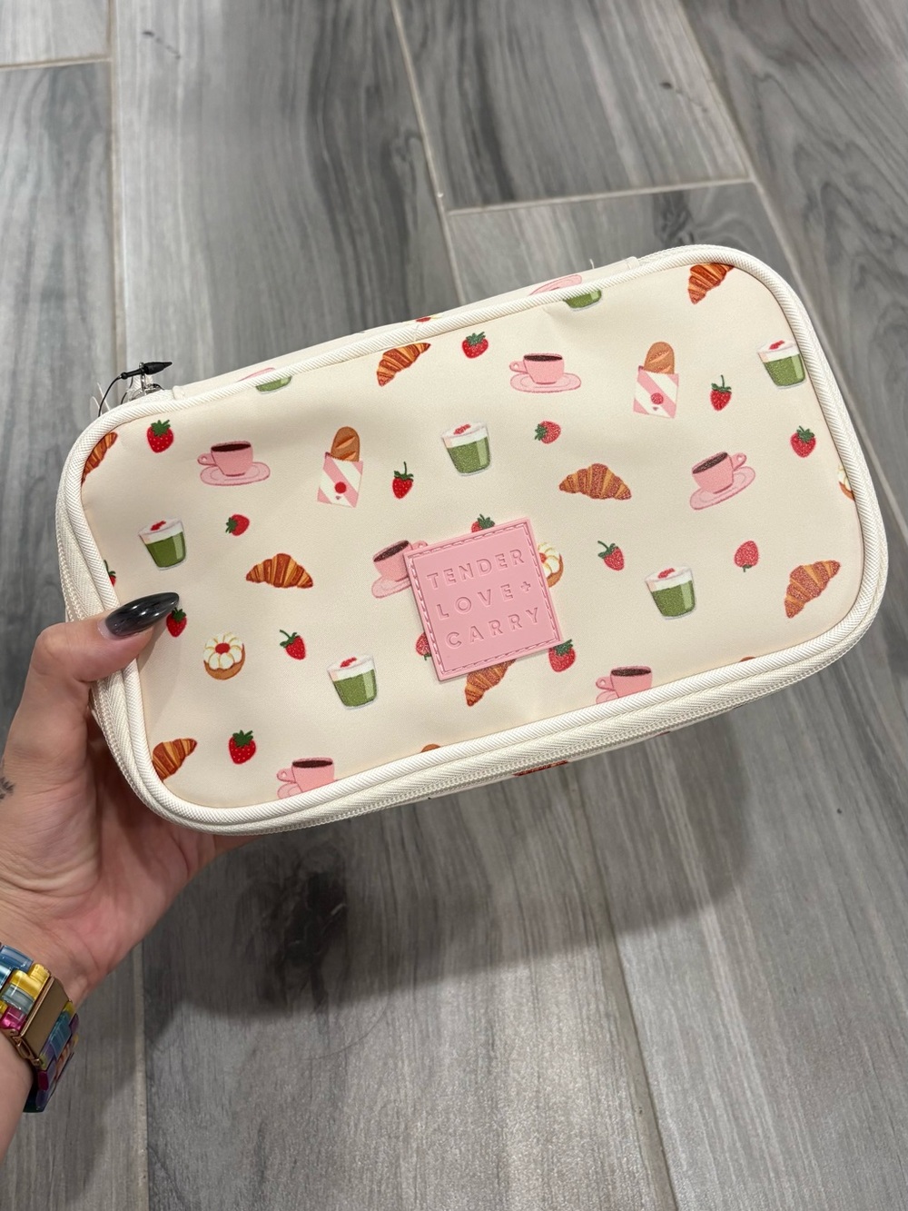 NWT tender love + carry makeup bag